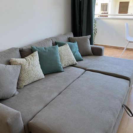 2-Bedroom Brand New Apartment Steps From The Beach Llanca Exterior photo